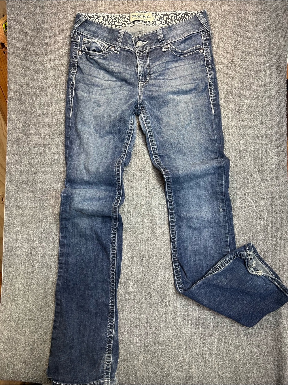 Ariat Women's Low Rise Rosy Boot Cut Jeans in Faded Blue Denim 31 X Long